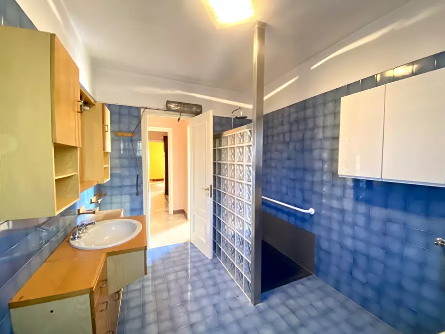 Immagine 11 di Trilocale in vendita  in Via Carrù 45A a Piozzo