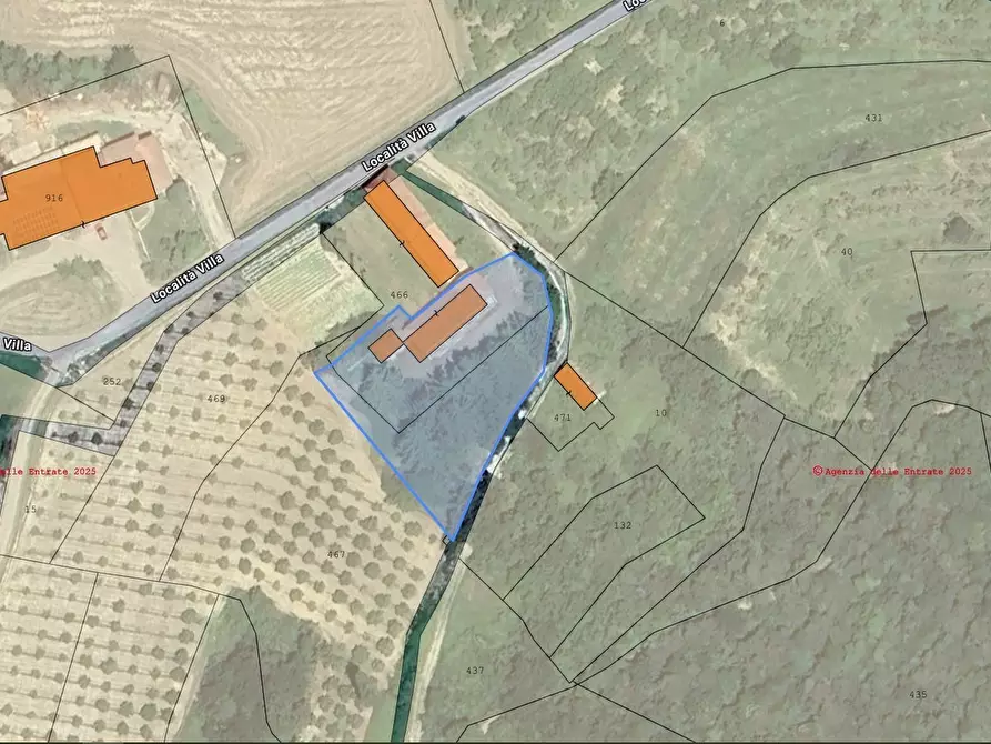 Immagine 9 di Rustico / casale in vendita  in Frazione Villa 8 a Serravalle Langhe