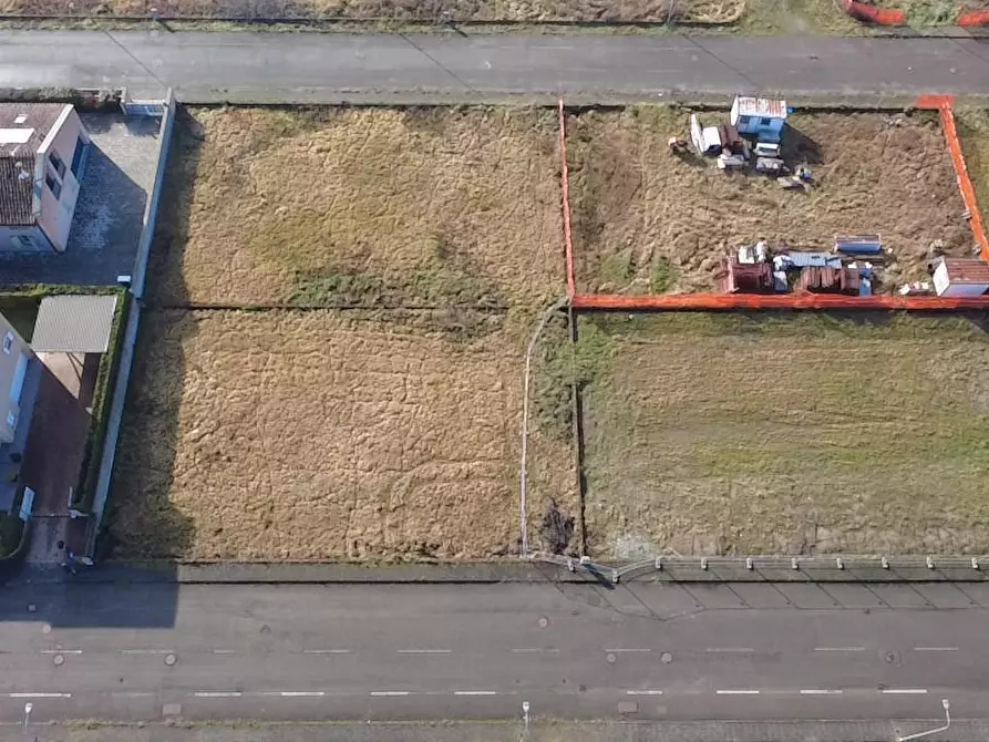 Immagine 1 di Terreno edificabile in vendita  in Via Grancia 21 a Sissa Trecasali