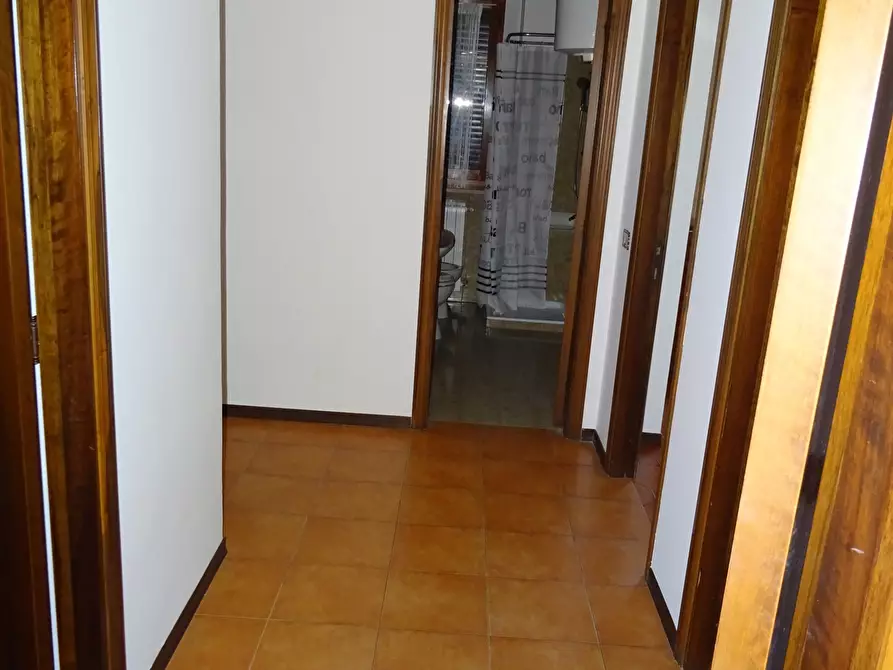 Immagine 3 di Casa bifamiliare in vendita  a Corinaldo