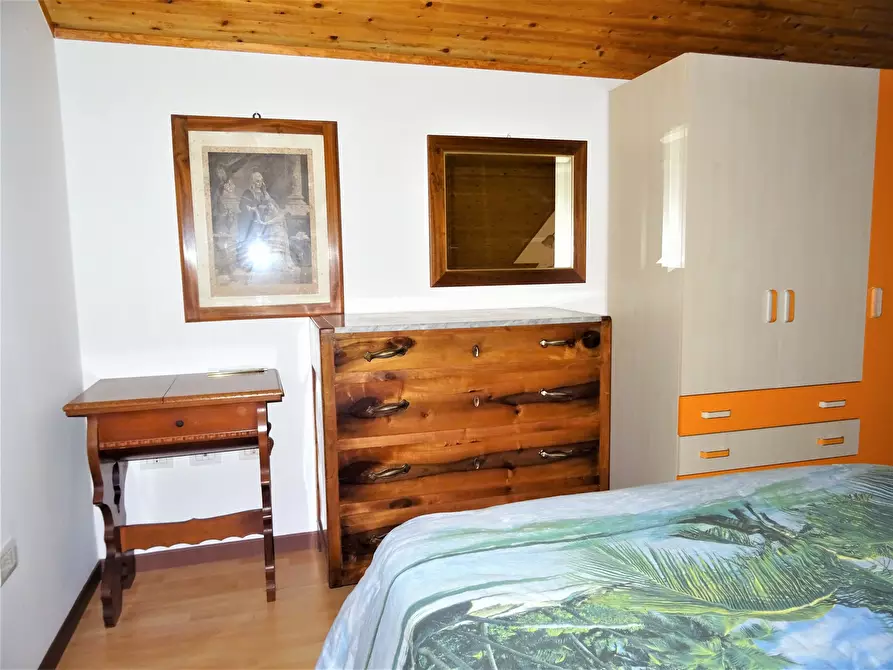 Immagine 21 di Casa indipendente in vendita  a Terre Roveresche