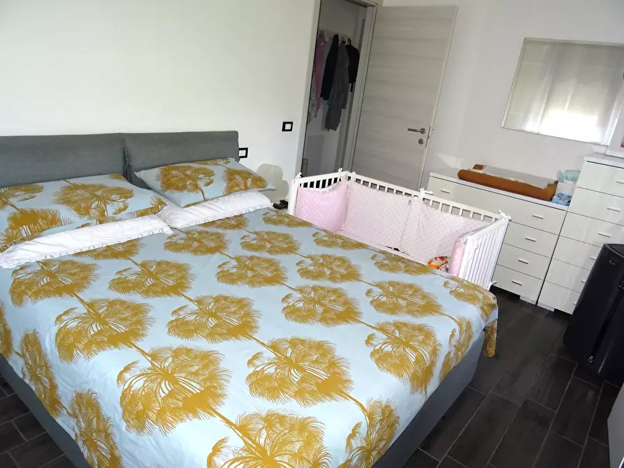 Immagine 10 di Trilocale in vendita  a Senigallia