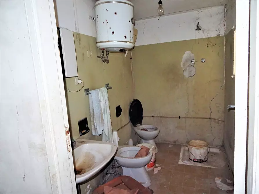 Immagine 8 di Casa bifamiliare in vendita  a Senigallia