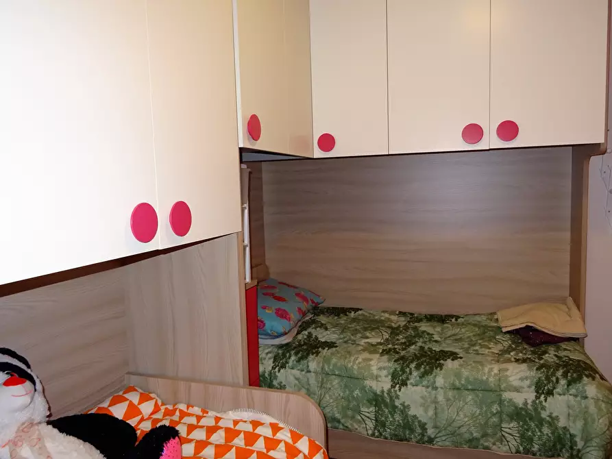 Immagine 10 di Appartamento in vendita  a Senigallia