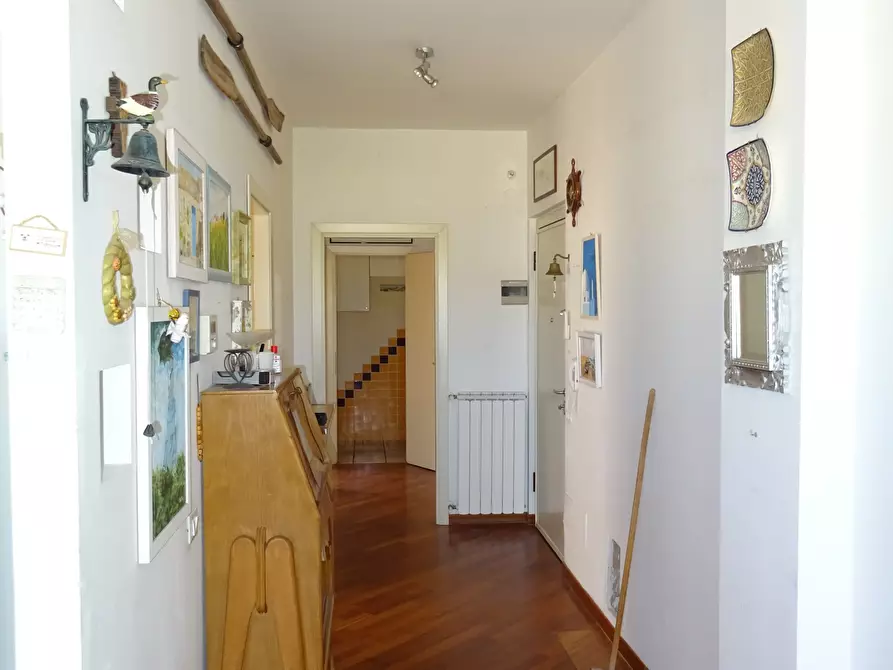 Immagine 4 di Trilocale in vendita  a Senigallia