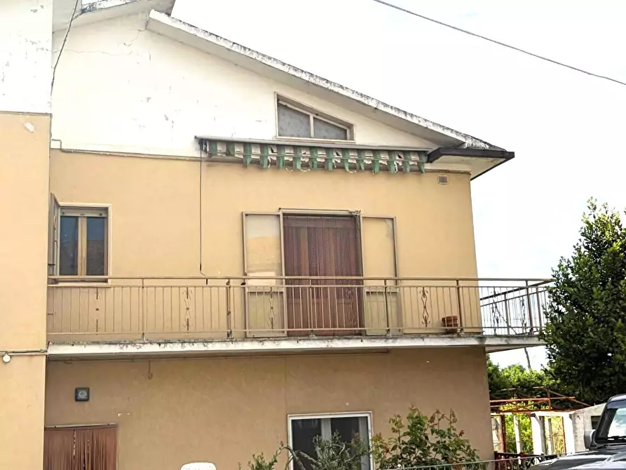 Immagine 27 di Casa bifamiliare in vendita  in Strada Comunale-Vallone a Senigallia