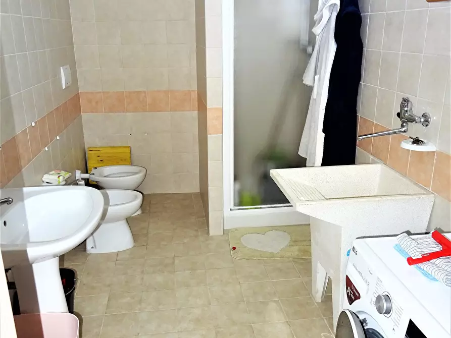 Immagine 28 di Trilocale in vendita  a Trecastelli