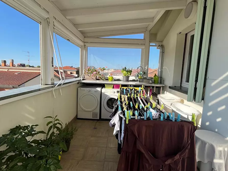 Immagine 11 di Attico in vendita  a Senigallia