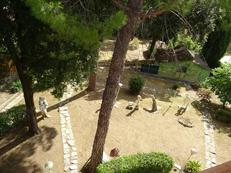 Immagine 14 di Villa in vendita  a Corinaldo