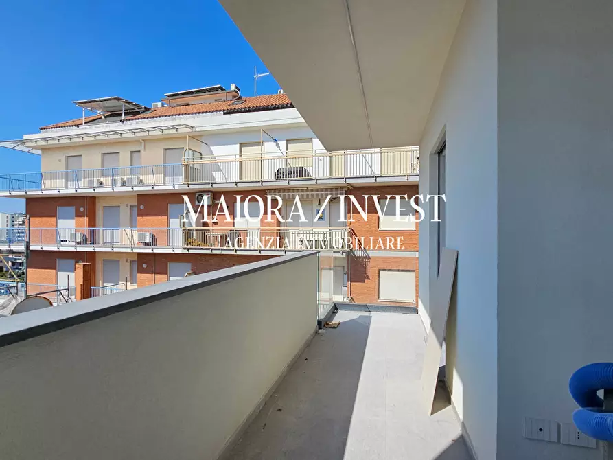 Immagine 11 di Trilocale in vendita  a San Benedetto Del Tronto