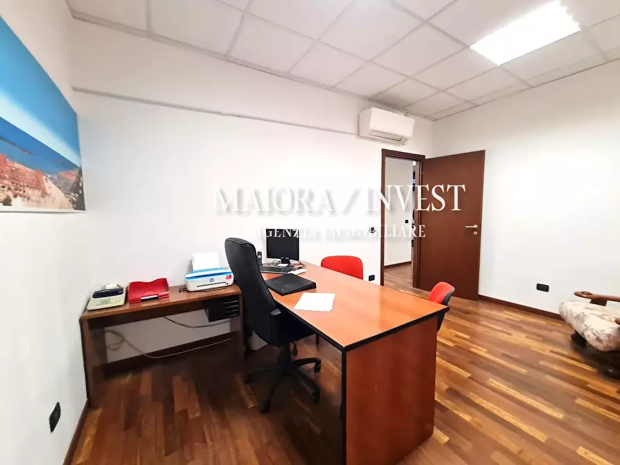 Immagine 7 di Ufficio in vendita  a San Benedetto Del Tronto