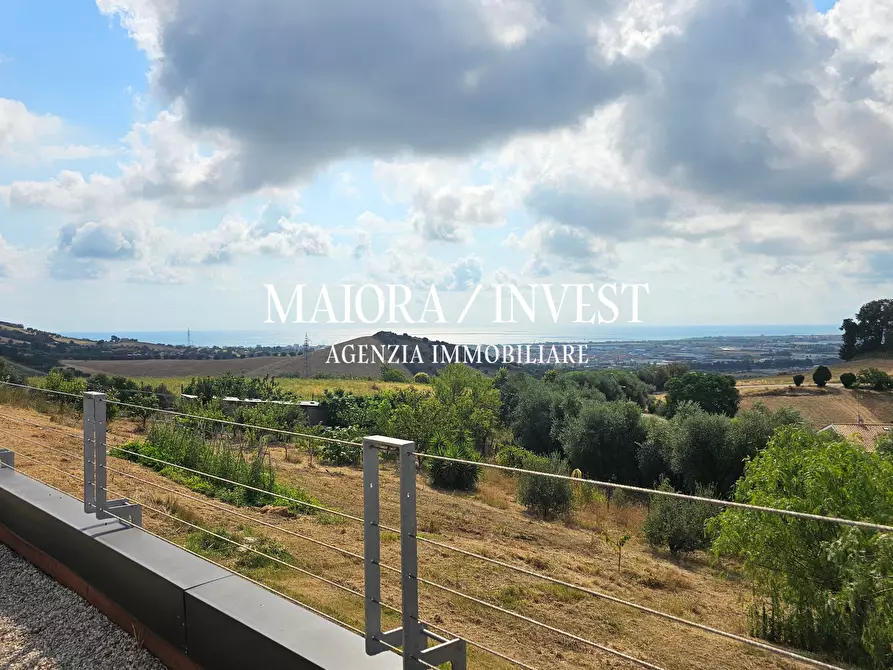 Immagine 11 di Agriturismo in vendita  a Monteprandone