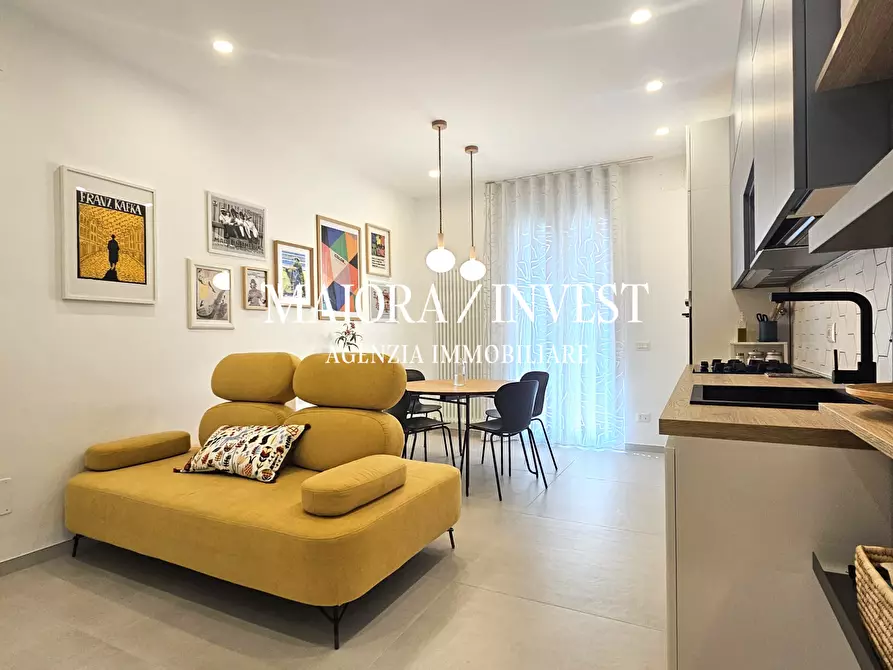 Immagine 2 di Trilocale in vendita  in Via G. Battista Grassi a San Benedetto Del Tronto