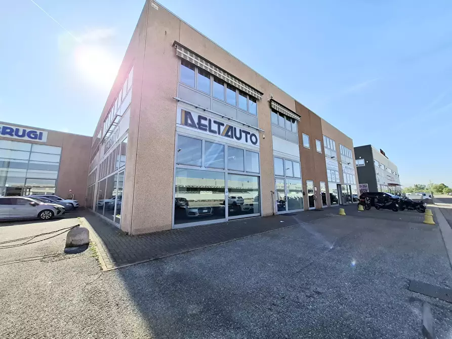 Immagine 1 di Ufficio in vendita  in Via del Commercio 71 a Rovigo