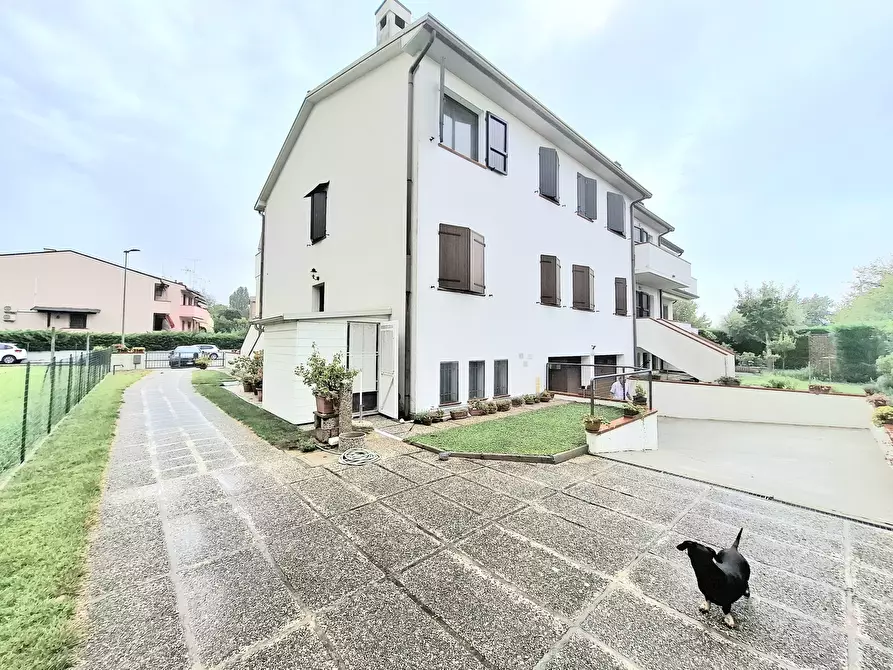 Immagine 2 di Villetta a schiera in vendita  in Vicolo della Resistenza 4 a Copparo