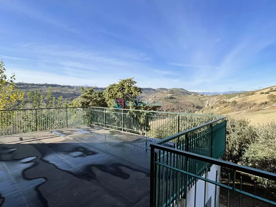 Immagine 3 di Trilocale in vendita  a Pineto