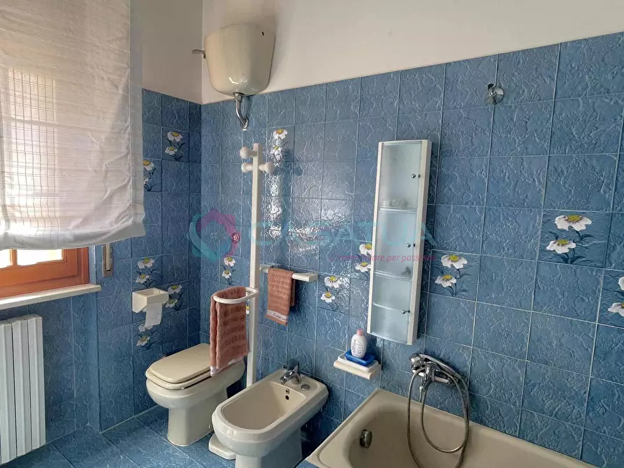 Immagine 17 di Casa indipendente in vendita  a Silvi