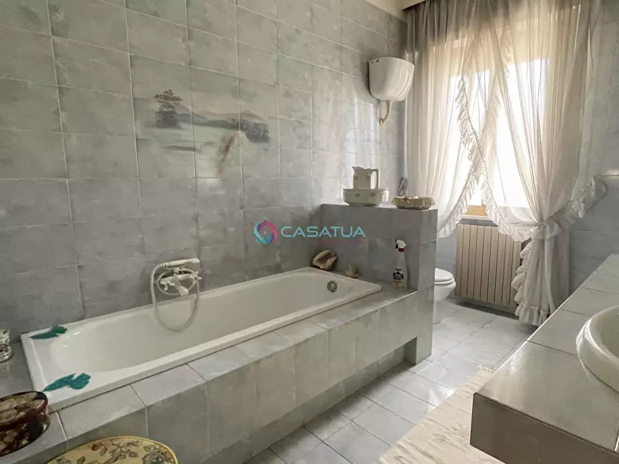 Immagine 33 di Attico in vendita  a Pineto