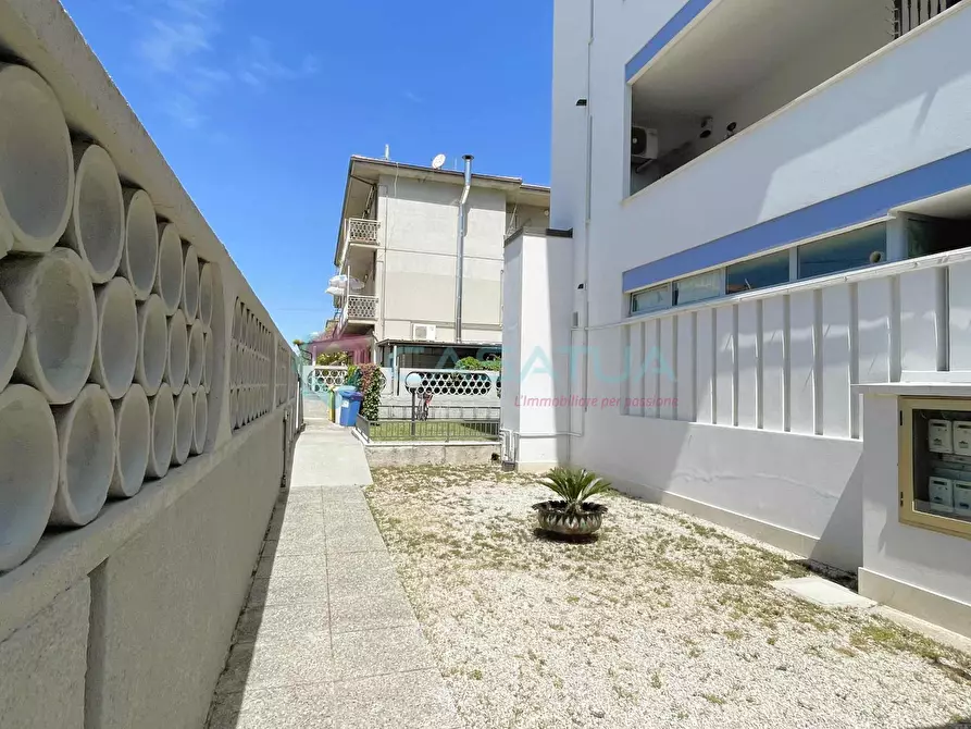 Immagine 52 di Trilocale in vendita  a Silvi