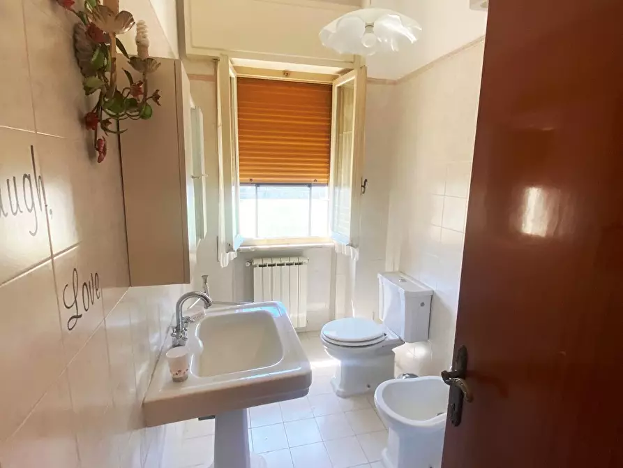 Immagine 12 di Pentalocale in vendita  in Viale XX Settembre 31/CBIS a Carrara