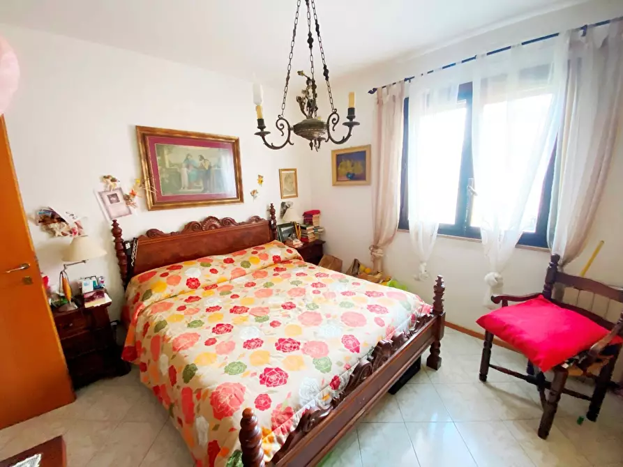 Immagine 9 di Villetta a schiera in vendita  in Viale Malaspina 65 a Fosdinovo