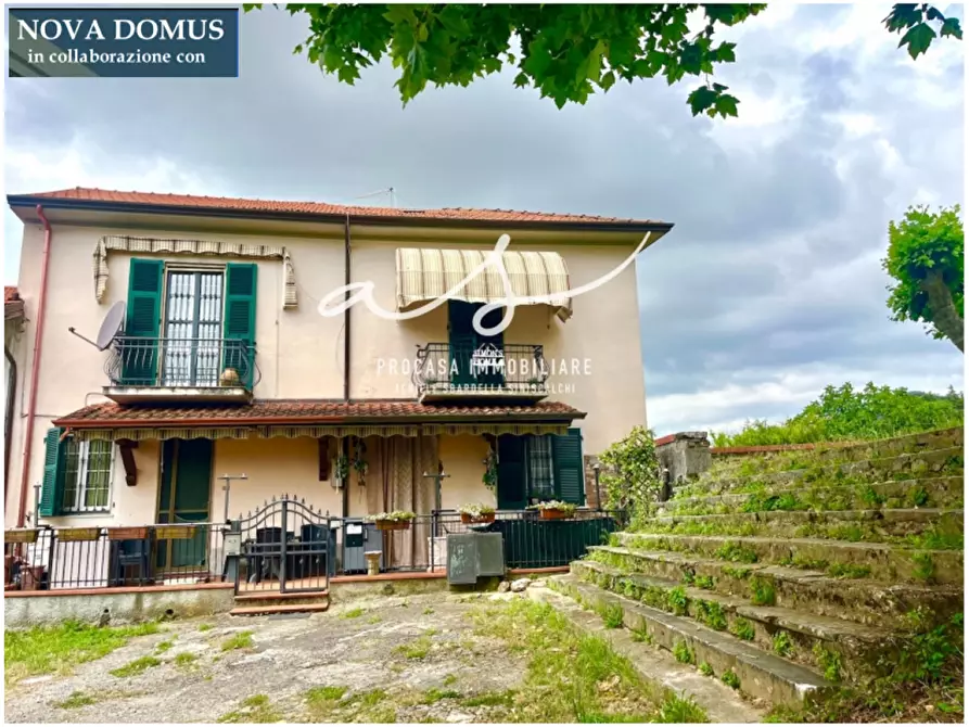 Immagine 1 di Terratetto in vendita  in Via Castiglioni 25 a Santo Stefano Di Magra