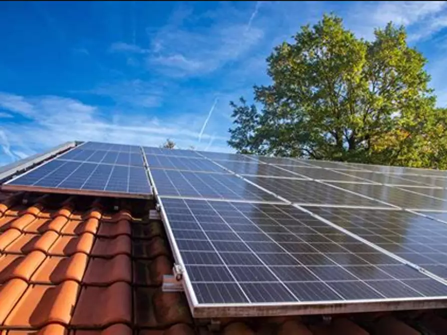 Immagine 15 di Casa trifamiliare in vendita  in Via Bologna 17 a Castelnuovo Magra