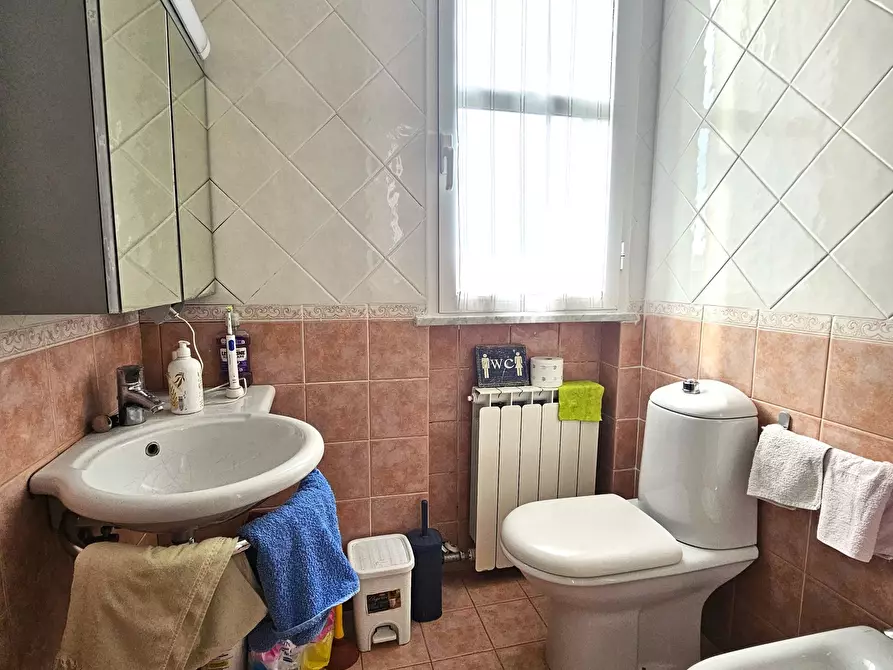 Immagine 18 di Quadrilocale in vendita  in Viale Malaspina 47 a Fosdinovo