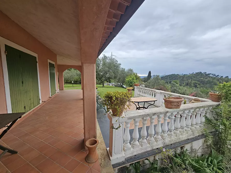 Immagine 42 di Villa in vendita  in Via Prulla 15 a Sarzana