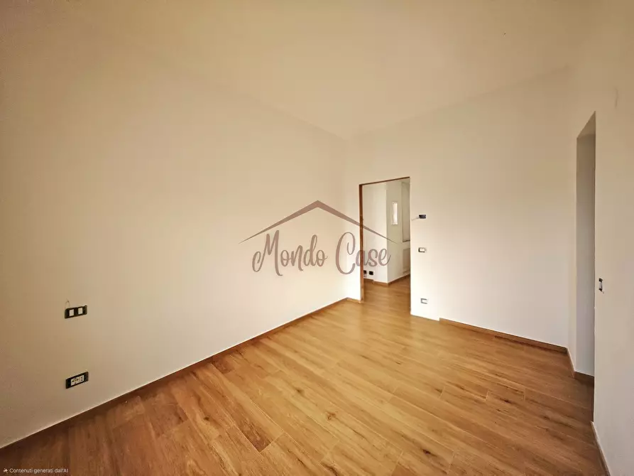 Immagine 30 di Porzione di casa in vendita  in Via dei Molini 148 a Sarzana