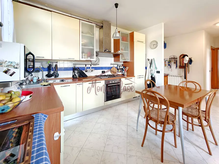 Immagine 19 di Porzione di casa in vendita  in Via Camisano a Ameglia