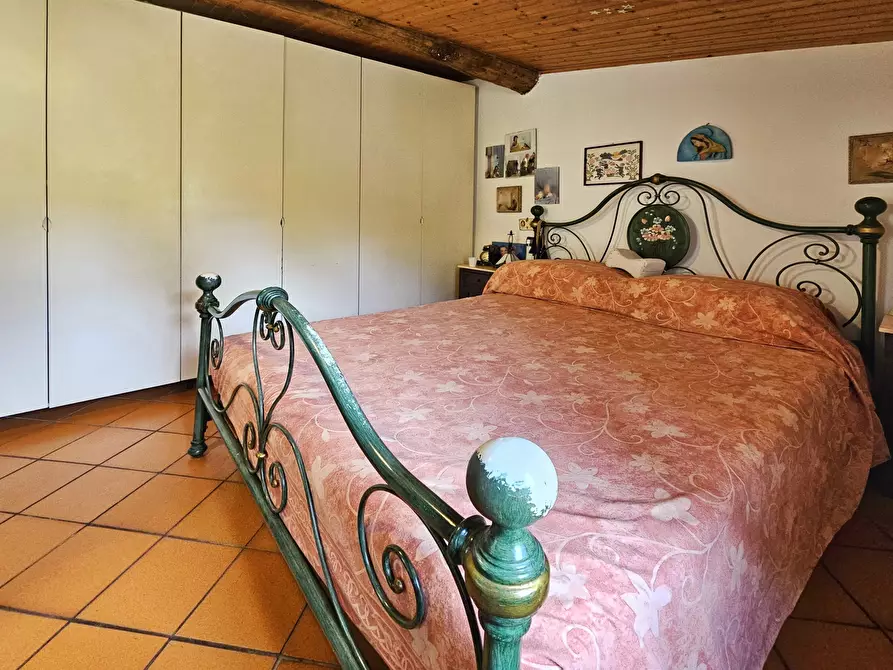 Immagine 24 di Porzione di casa in vendita  in Via Canepari 70 a Fosdinovo