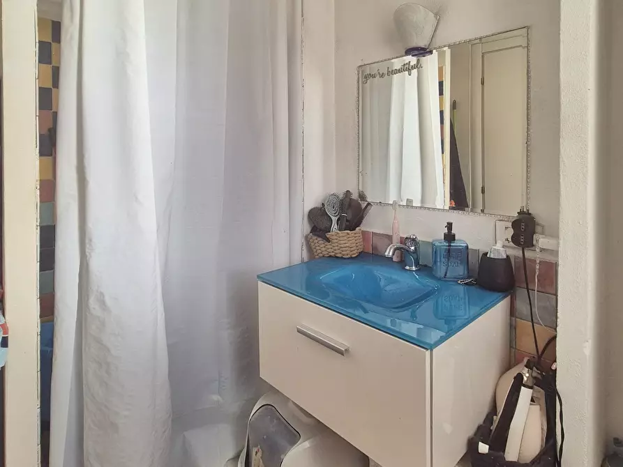 Immagine 16 di Bilocale in vendita  in Via Nave 16 a Sarzana