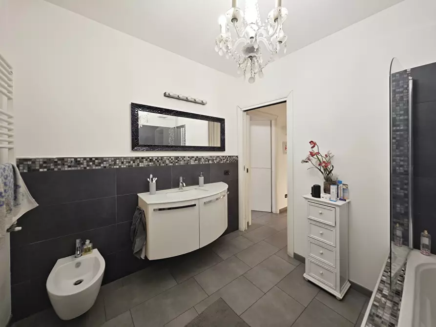 Immagine 14 di Porzione di casa in vendita  in Via Alta Nuova 76 a Sarzana