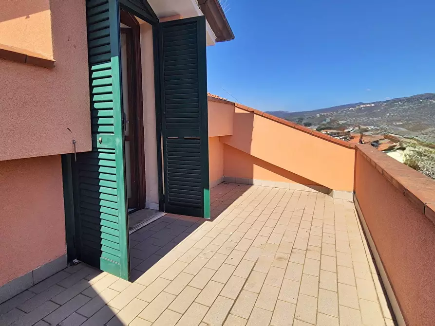 Immagine 37 di Attico in vendita  in Via Cerreti 71D a Santo Stefano Di Magra