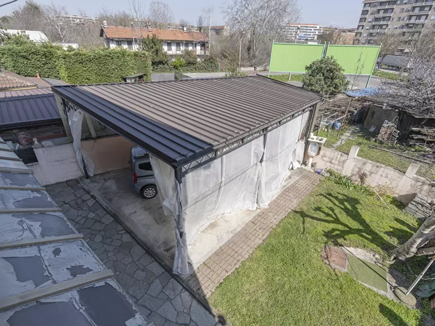 Immagine 35 di Villa in vendita  in Via Lucento 68 a Torino