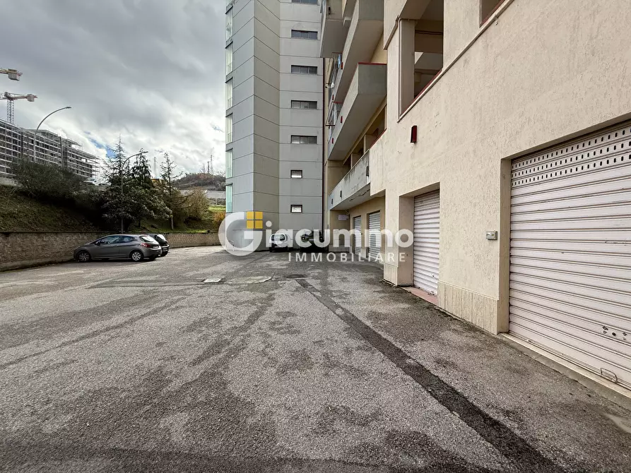Immagine 33 di Pentalocale in vendita  in Via Anzio 35 a Potenza