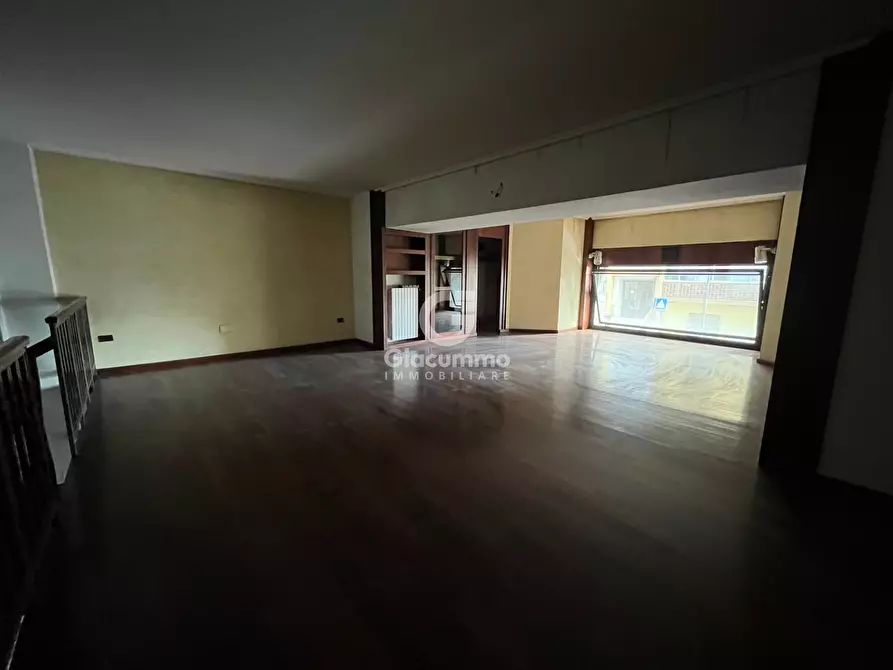 Immagine 19 di Locale commerciale in vendita  in Via Nicola Vaccaro 124 a Potenza