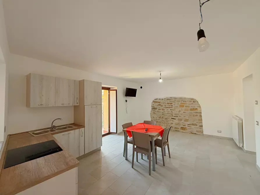 Immagine 5 di Bilocale in vendita  in Vico I Ospizio a Castelmezzano