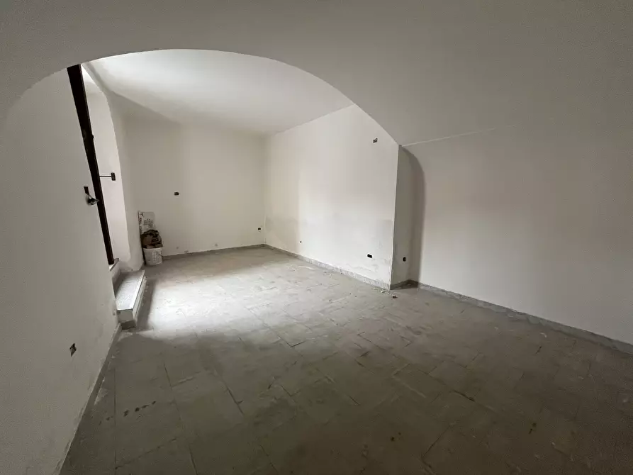 Immagine 6 di Magazzino in vendita  in Via Pretoria a Potenza