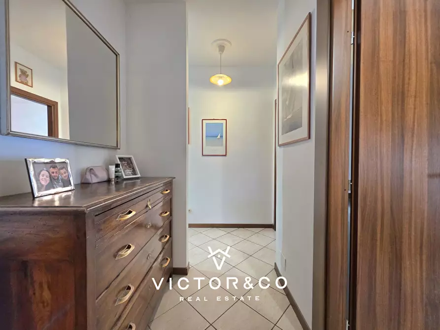 Immagine 10 di Trilocale in vendita  in via fara snc a Novara