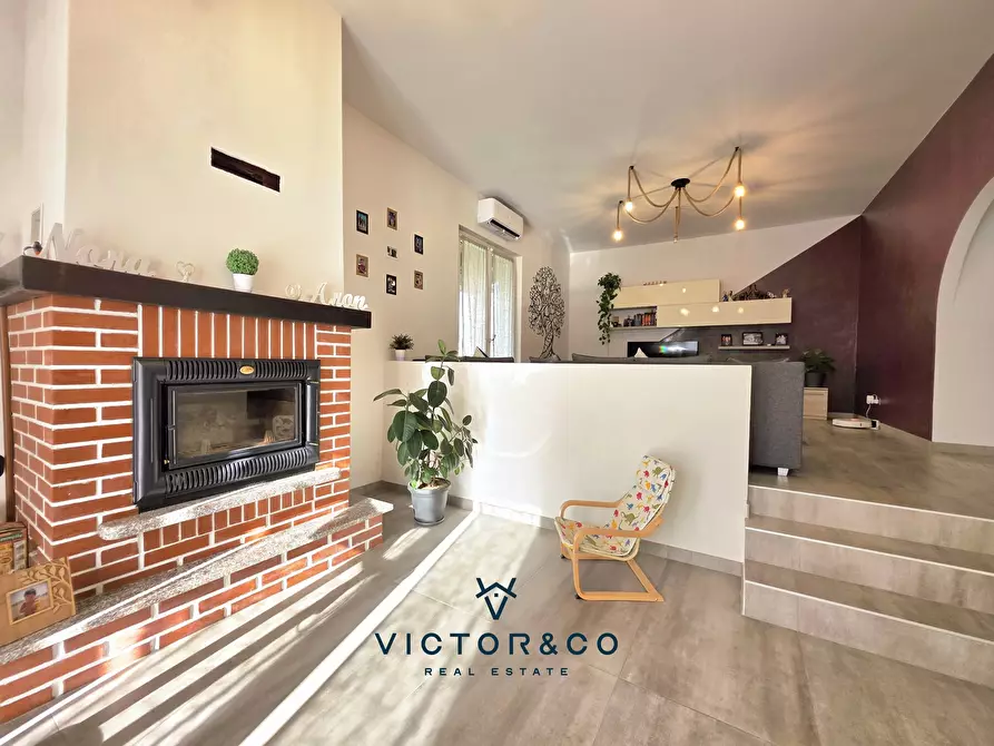 Immagine 13 di Villa in vendita  in Via Sempione sn a Marano Ticino