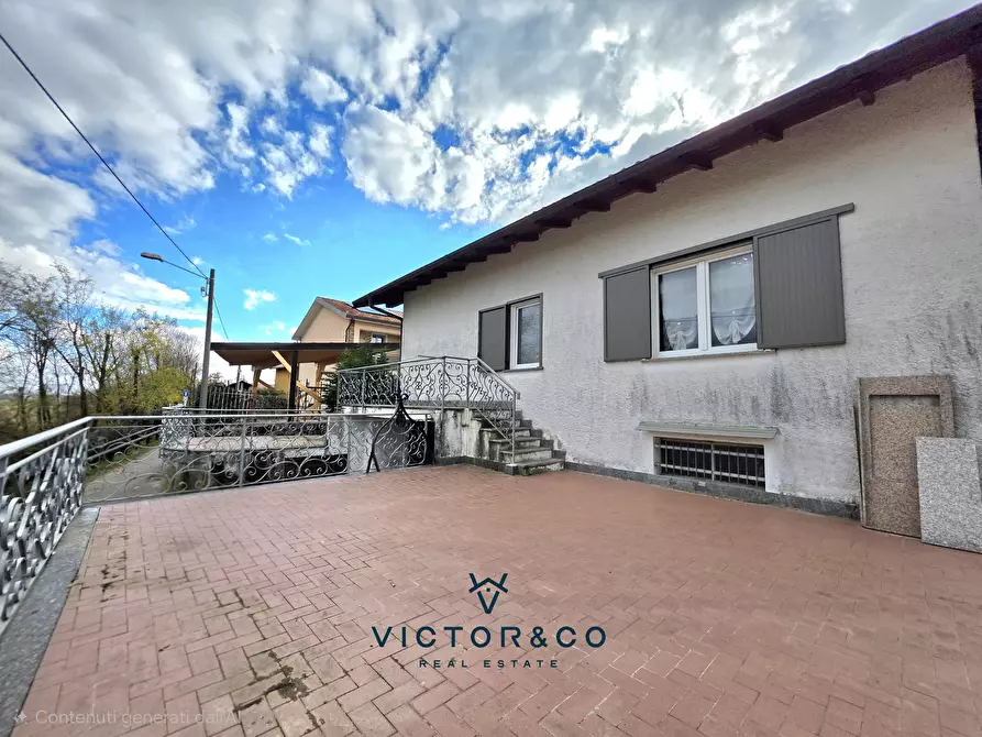 Immagine 44 di Villa in vendita  in Via Sempione sn a Marano Ticino