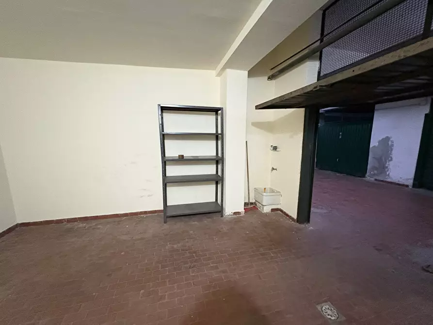 Immagine 25 di Garage in affitto  in Via Monti Iblei a Palermo
