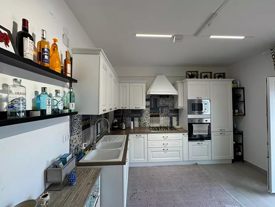 Immagine 5 di Appartamento in vendita  in via bernardino d'ucria a Palermo