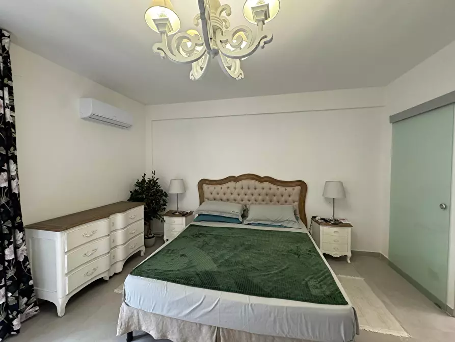 Immagine 35 di Appartamento in vendita  in via bernardino d'ucria a Palermo