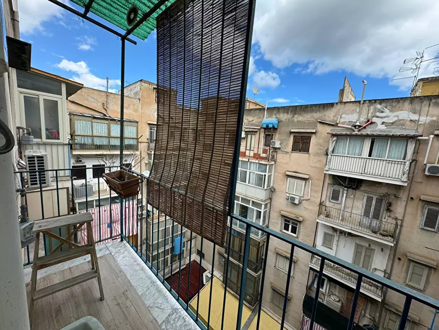 Immagine 30 di Attico in vendita  in Via Antonio Ugo a Palermo