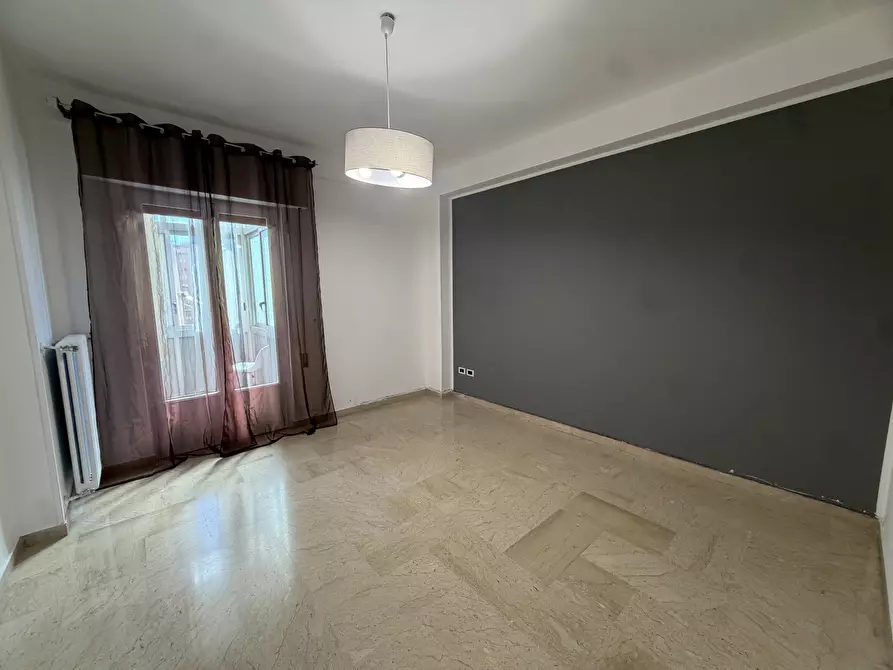 Immagine 20 di Pentalocale in vendita  in Via Uditore a Palermo