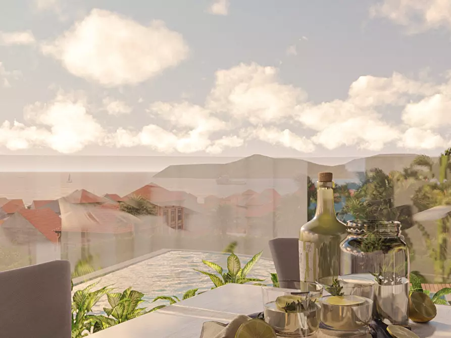 Immagine 33 di Trilocale in vendita  in Via Carlo 433 a San Remo