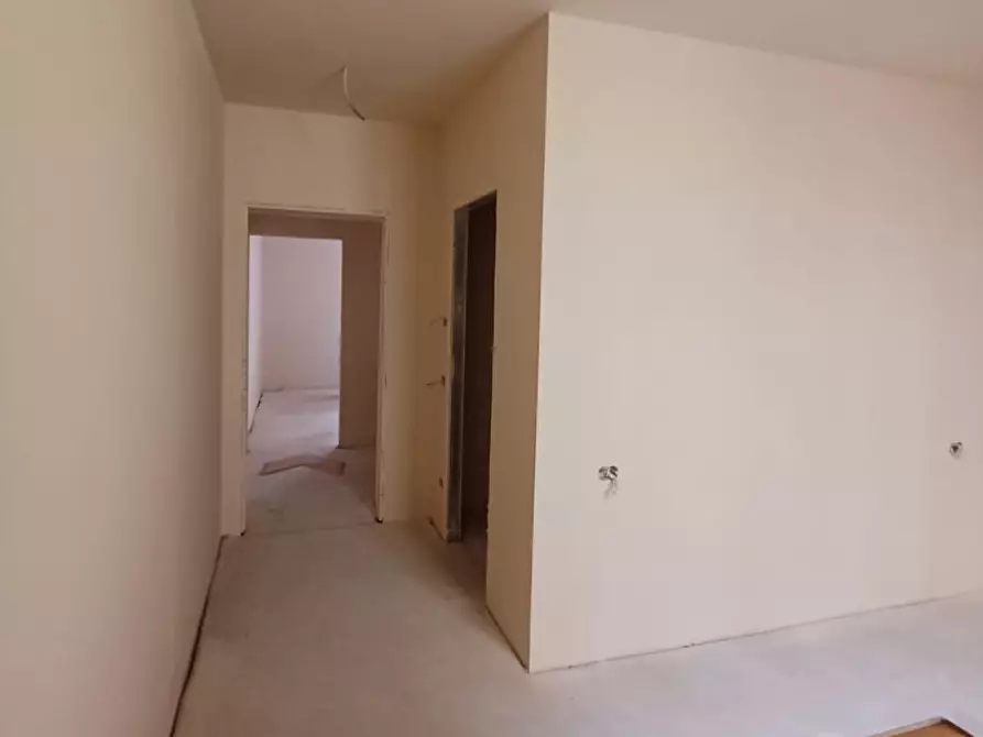 Immagine 18 di Trilocale in vendita  a Parma